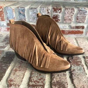 Coconuts by Matisse saddle fringe booties